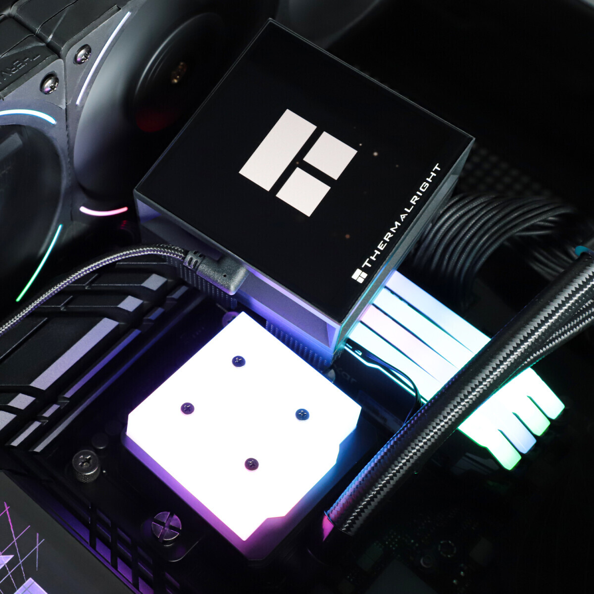 système de refroidissement liquide Thermalright Hyper Vision 360 Black ARGB - H-VISION-360-BL-ARGB - photo 6