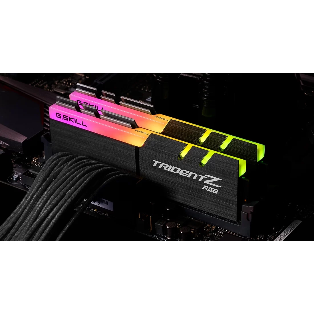 Оперативная память 16GB DDR4 3600MHz G.Skill Trident Z RGB (F4-3600C18D-16GTZRX) (2x8GB KIT) - photo 5